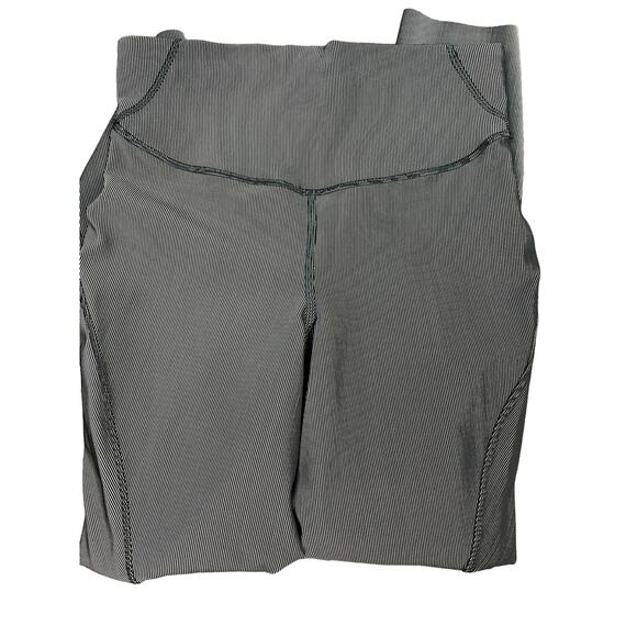 Lululemon Womens Athletic Pants Gray Pinstripe Size 6 Athleisure - Picture 6 of 7
